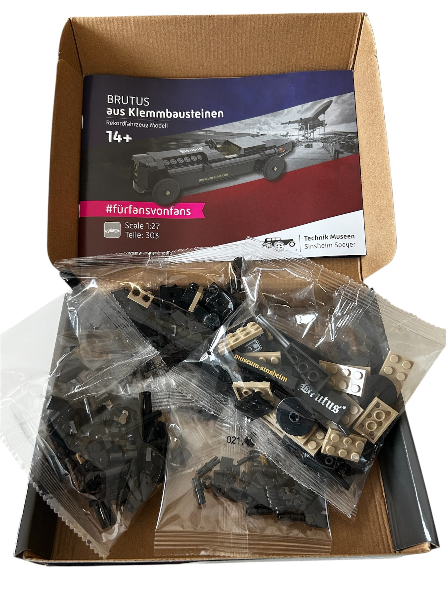 Brutus aus Klemmbausteinen